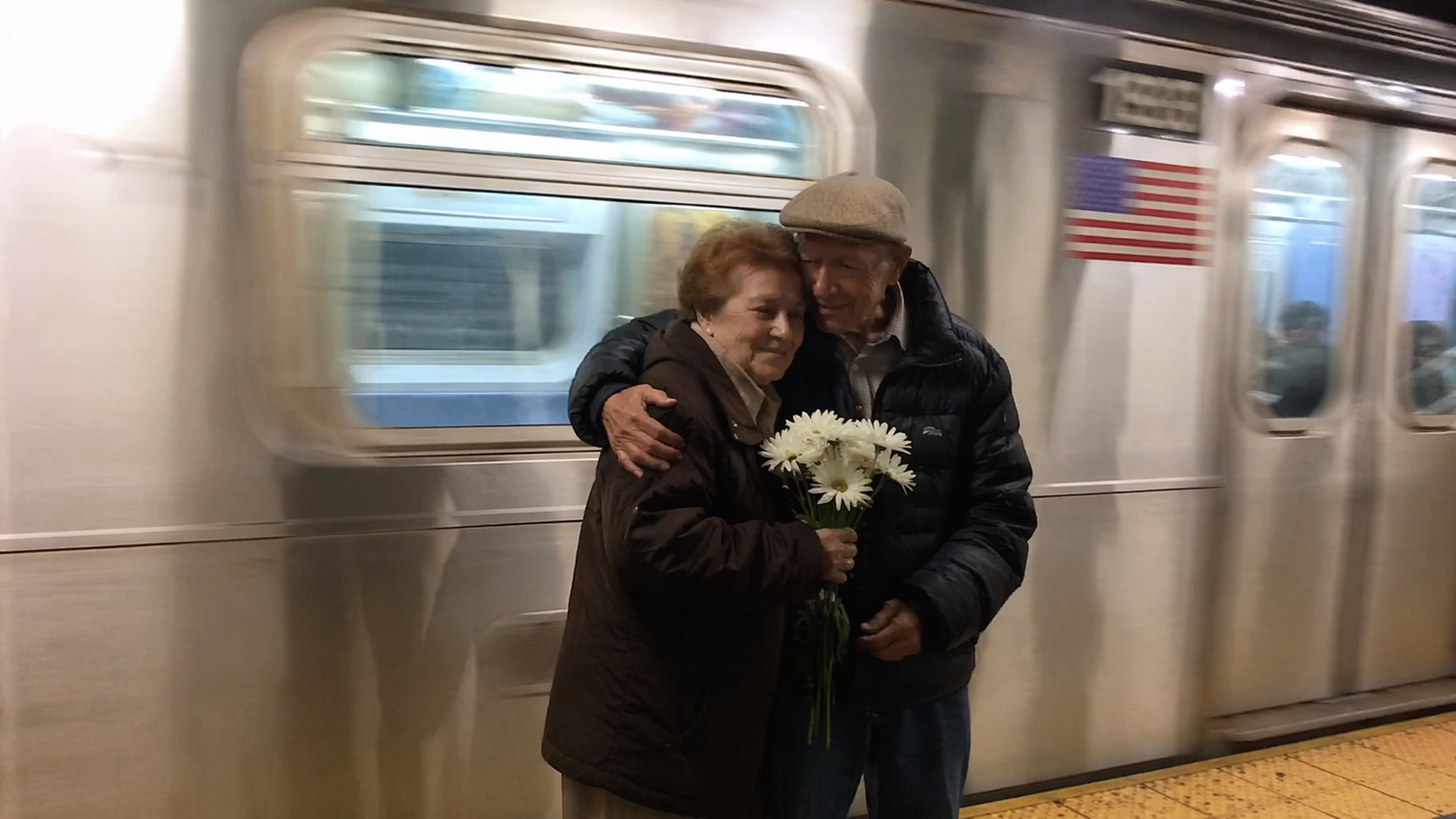RAW iPhone Quality - Subway Station