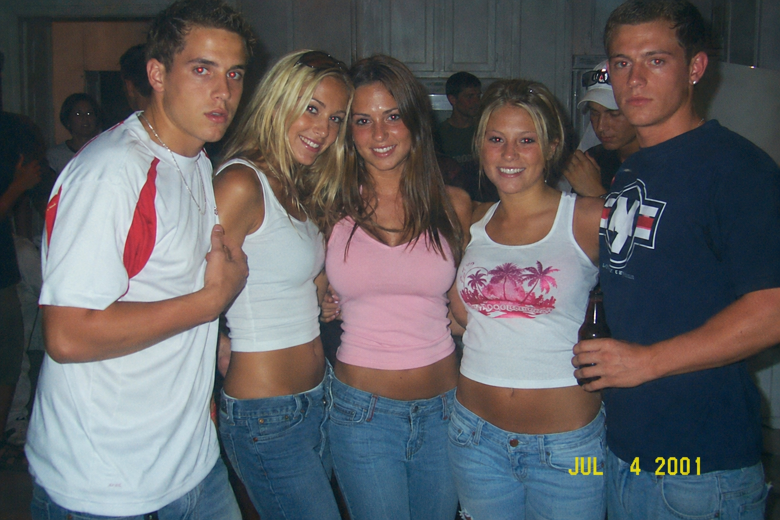 y2k-nostalgia-custom-date-vintage-photos-3