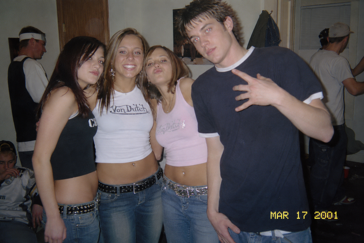 y2k-nostalgia-custom-date-vintage-photos-6